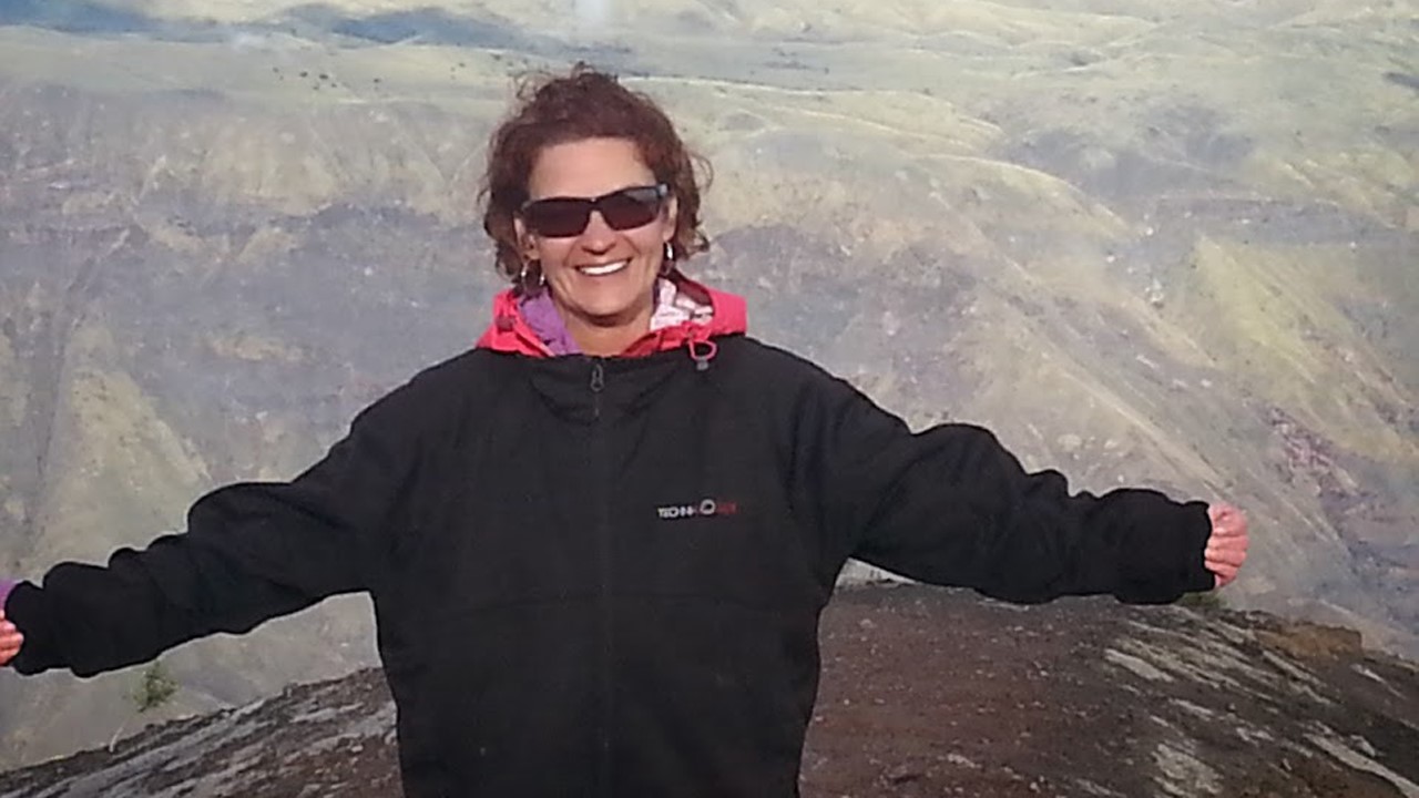 Pour la troisième fois en deux ans, la directrice de l'AVRDI, Johanne Savard, gravira le Kilimandjaro, la plus haute montagne de l'Afrique (près de 7 000 m).