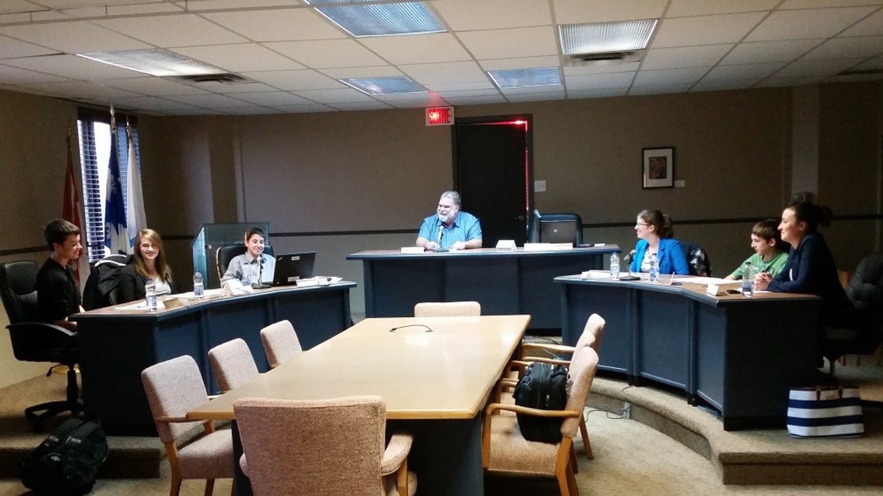 Le Forum jeunesse Montérégie est crée un conseil municipal jeunesse à Richelieu