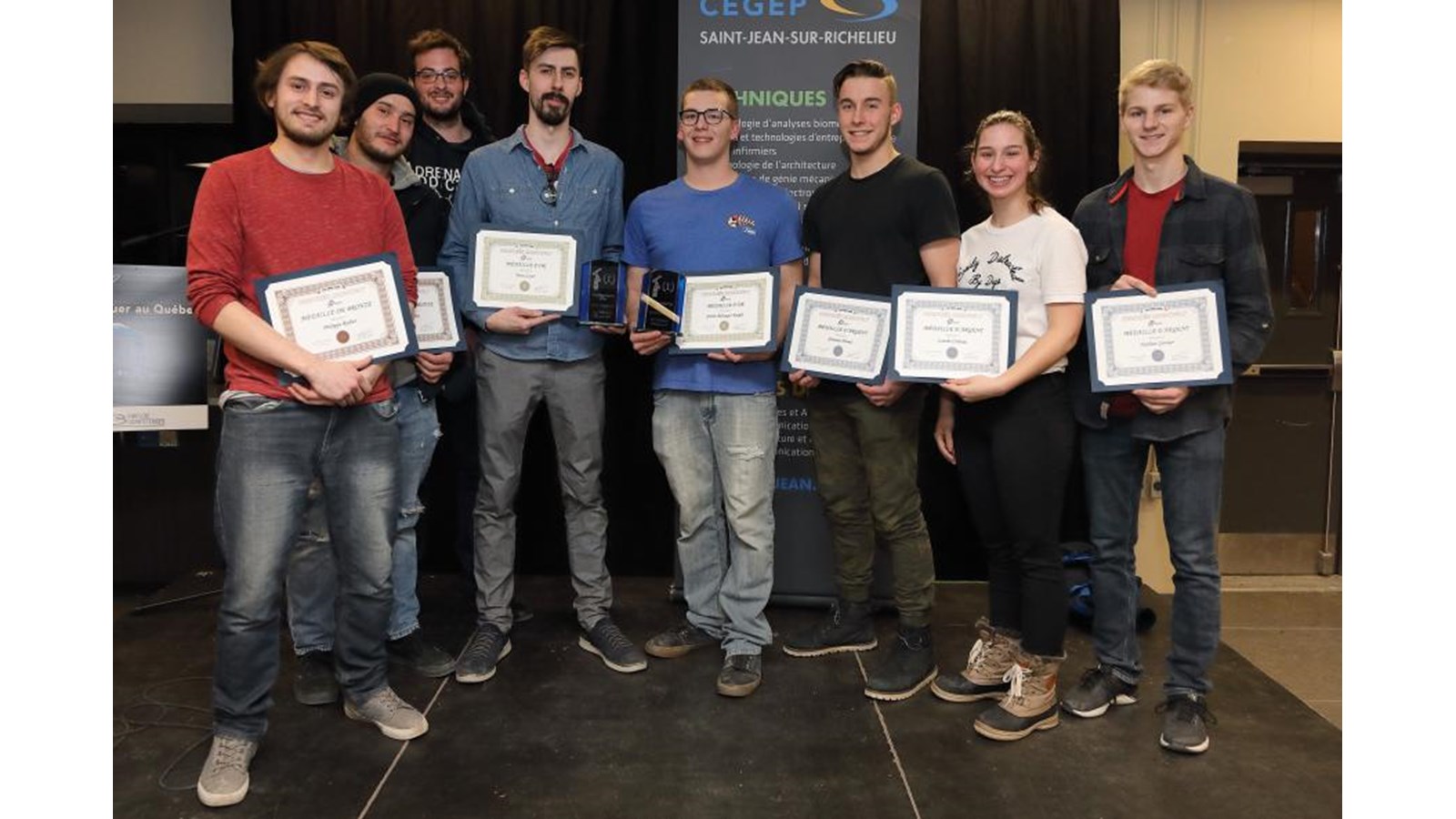 La 2e édition du Trophée RobotFly a attiré plusieurs cégeps