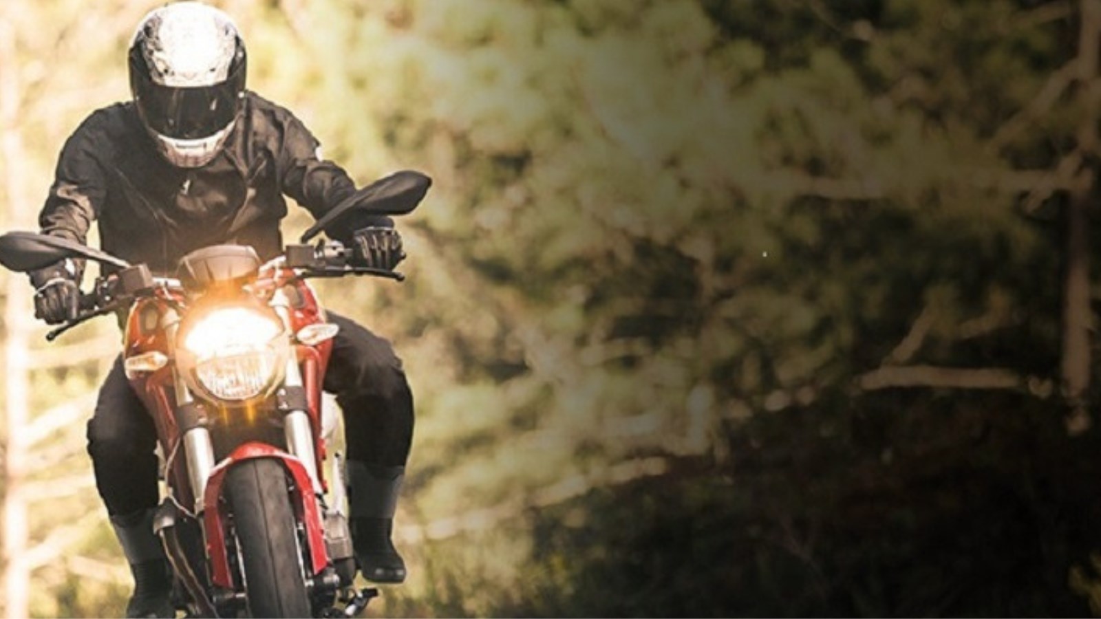 Motocyclistes et automobilistes, soyez vigilants 