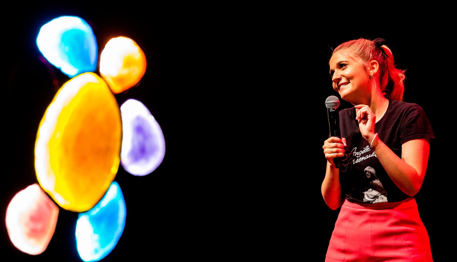L'humoriste enfant-roi Rosalie Vaillancourt en stand-up à Saint-Jean le 13 décembre