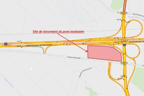 Un pont modulaire assemblé vers l’échangeur des autoroutes 10 et 35 à Carignan
