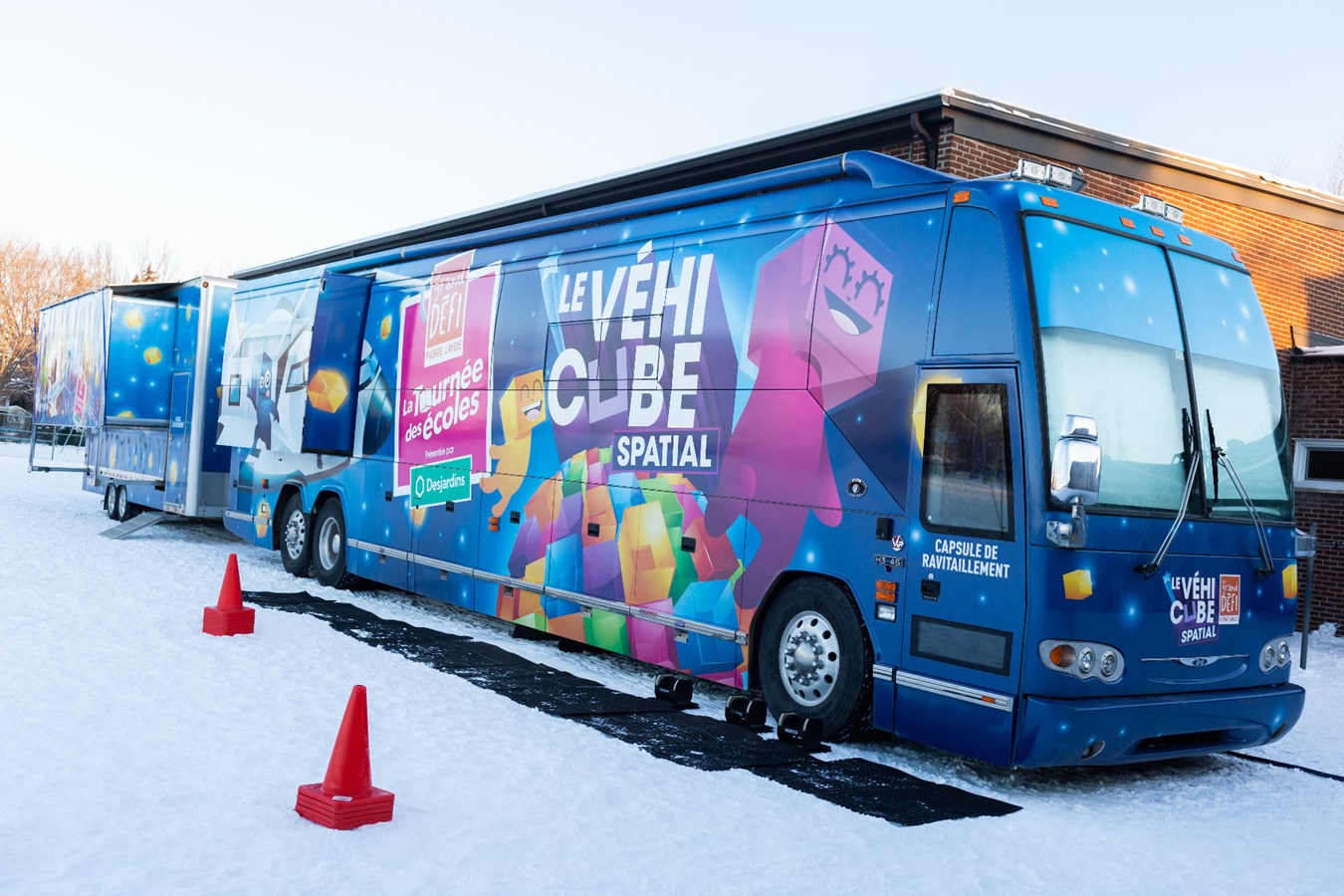 Un Véhicube en tournée en Montérégie pour informer les élèves sur les saines habitudes 