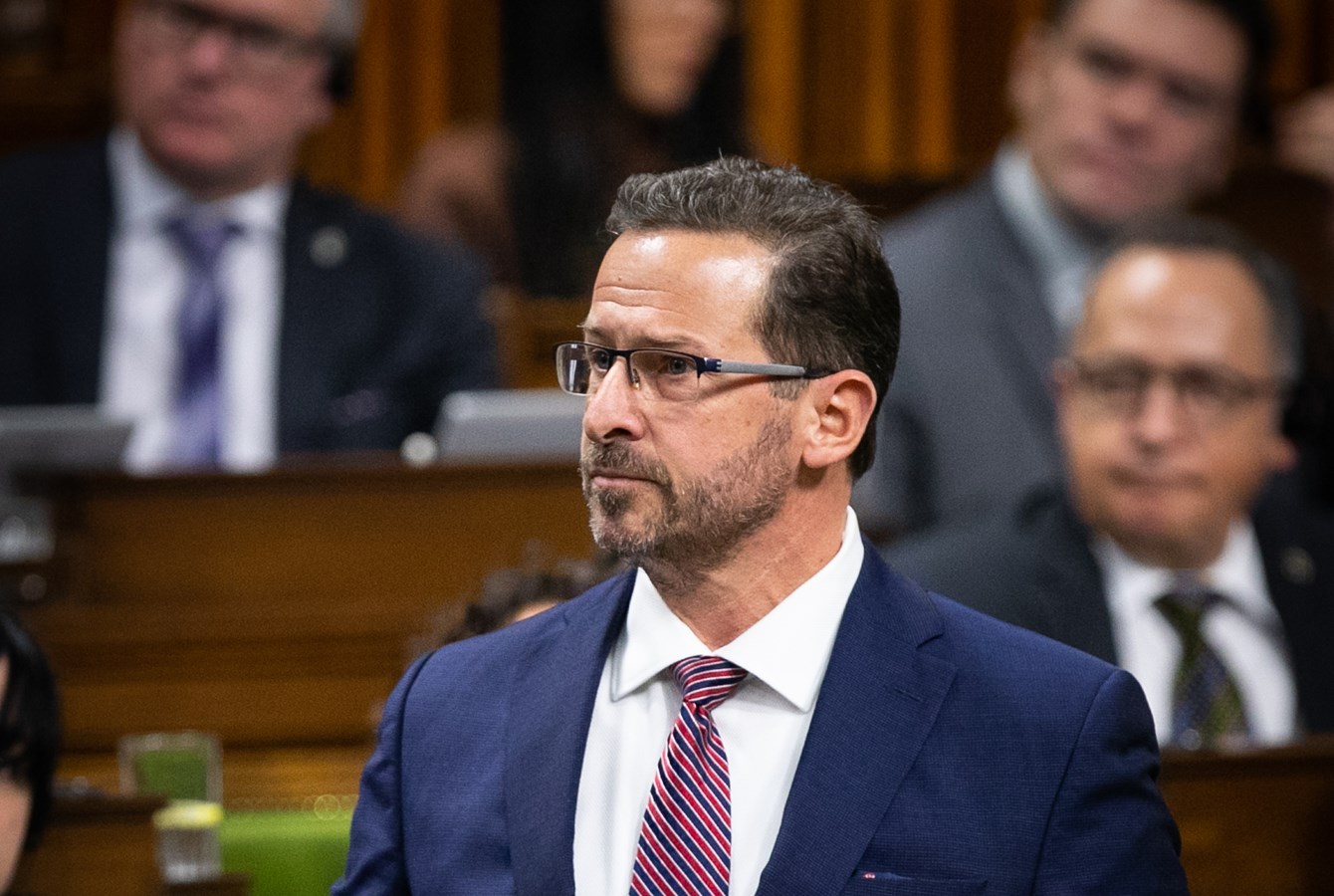 Le député la circonscription de Beloeil-Chambly et chef du Bloc Québécois réclame le remboursement de la subvention salariale obtenue par le parti libéral de Justin Trudeau.