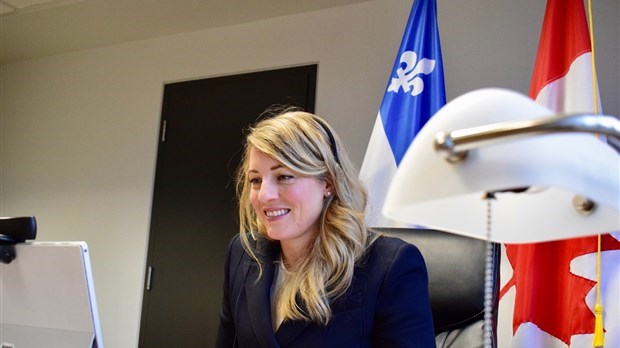 La ministre du Développement économique et des Langues officielles, Mélanie Joly, a annoncé ce matin que ces appuis seront accordés au Réseau des SADC et CAE, à PME MTL ainsi qu'à huit organismes régionaux.