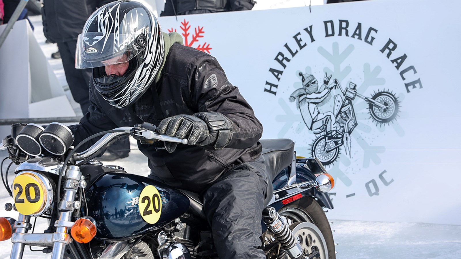 Un succès pour la 3e édition de la Harley Drag Race on Ice ce dimanche 
