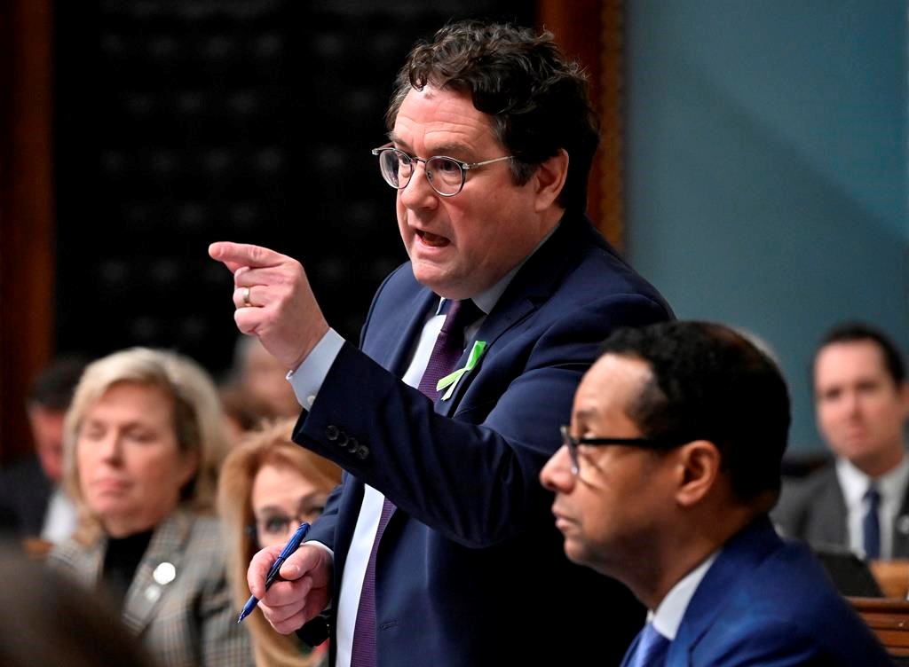 Interdiction de salles de prière dans les écoles: des leaders musulmans indignés