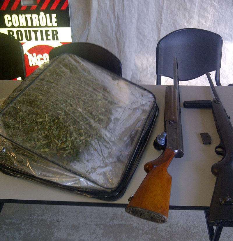 Pilules, marijuana et armes à feu saisies à Odanak