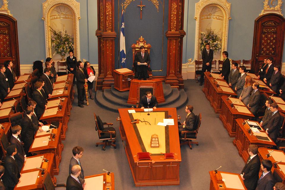 Des étudiants de Sorel-Tracy à l'hôtel du Parlement