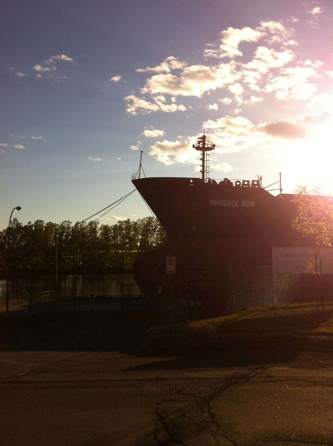 Douze marins turcs abandonnés sur le Phoenix Sun!
