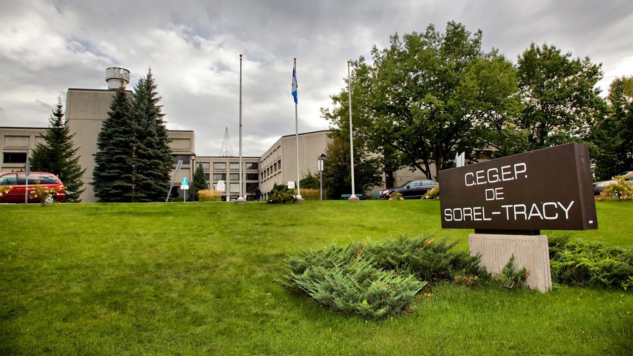 Cégep: les enseignants font leurs demandes à la direction