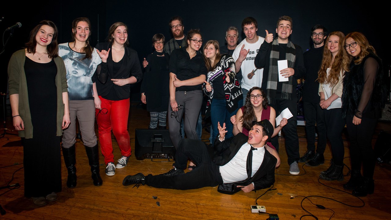 Laurie Tremblay et Tommy Bibeau-Vallée remporte la finale locale de Cégeps en spectacle
