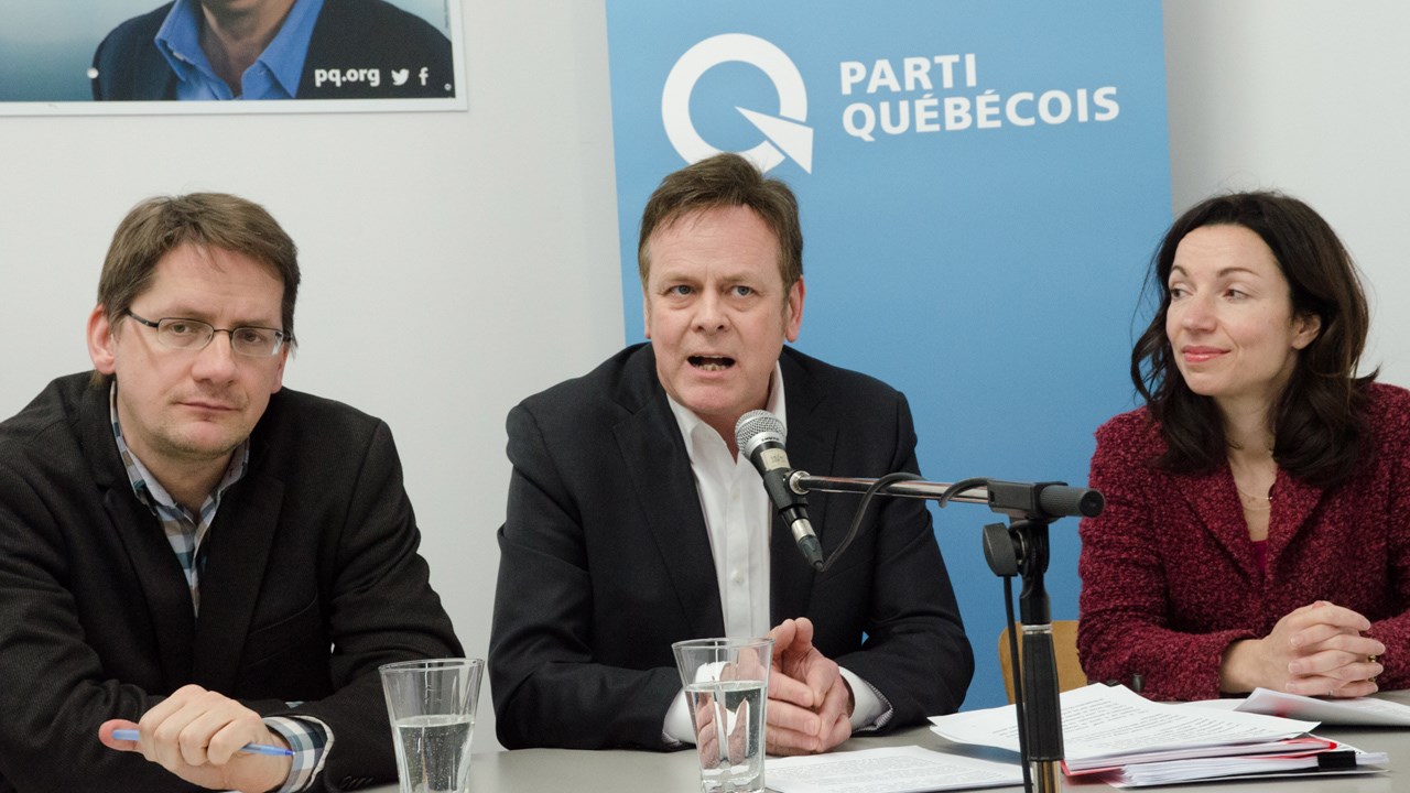 Le gouvernement libéral manque d'écoute selon le candidat péquiste, Sylvain Rochon