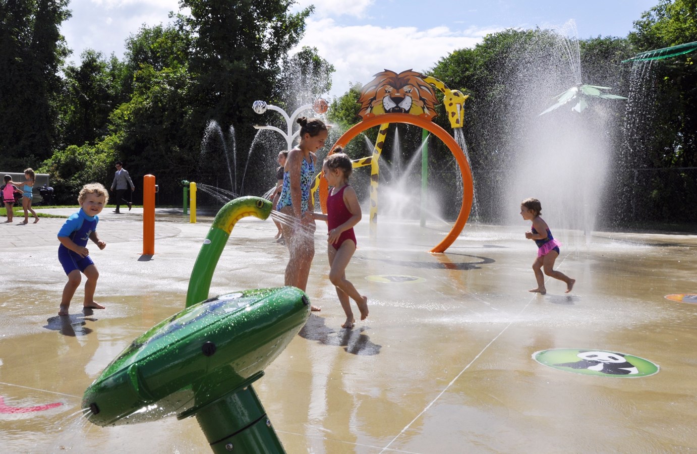 Ouverture des jeux d’eau au parc Dorimène-Desjardins !