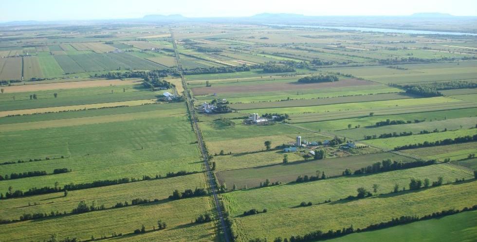 À cause de l’indifférence du ministre,  83 % des agriculteurs paieront plus, beaucoup plus