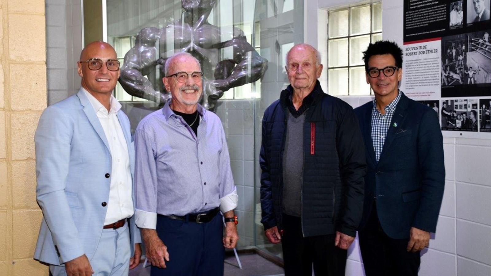 Le conseiller Benoît Guèvremont, André «Kid» Millette, Jacques Champagne et le maire Serge Péloquin.