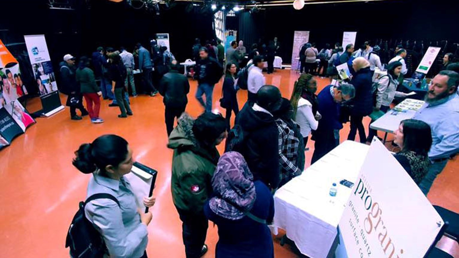 La première édition de la Foire de recrutement :  près de 100 chercheurs d’emploi présents