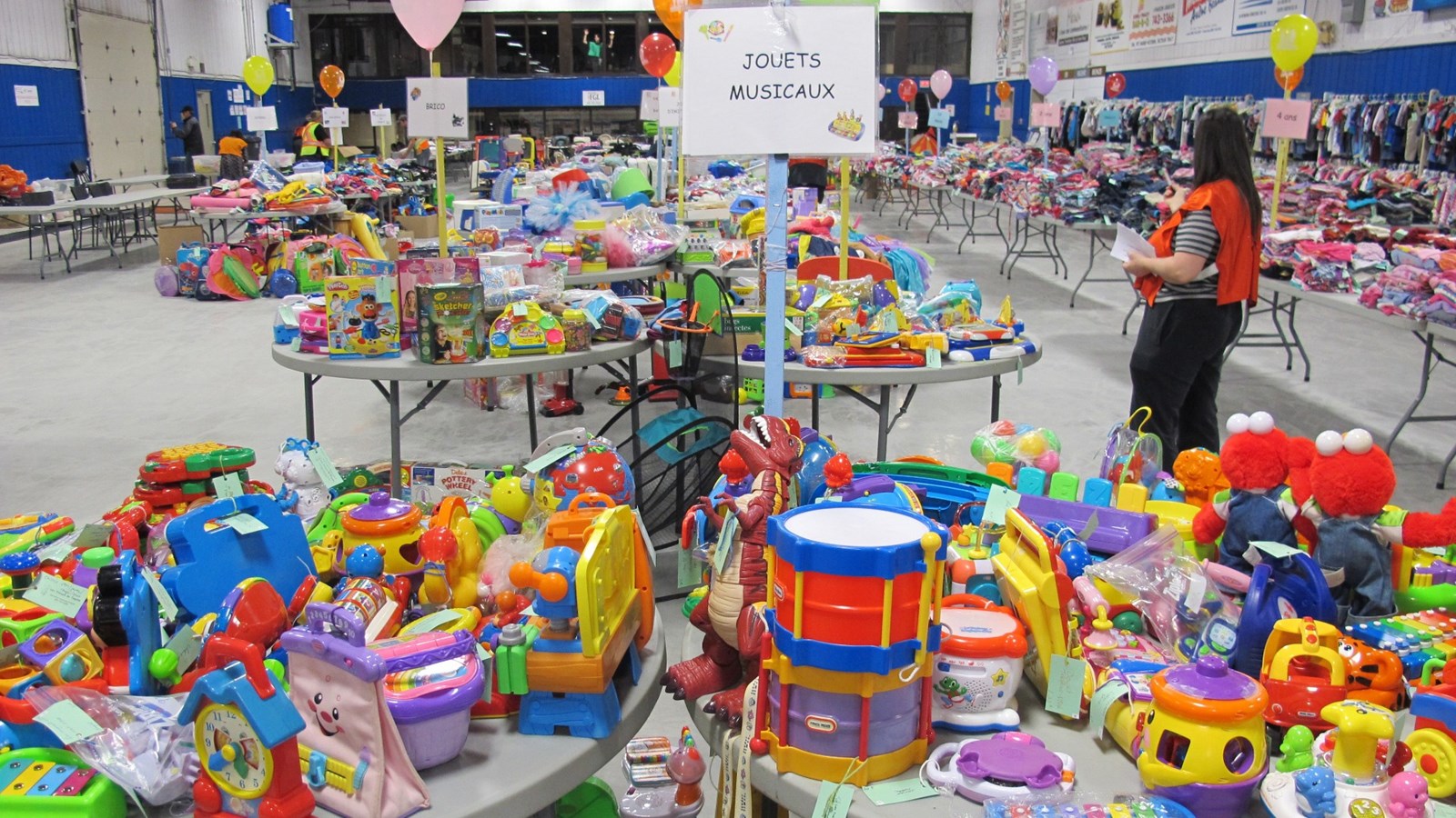 Marché au puces au profit du Carrefour naissance-famille de Sorel-Tracy 