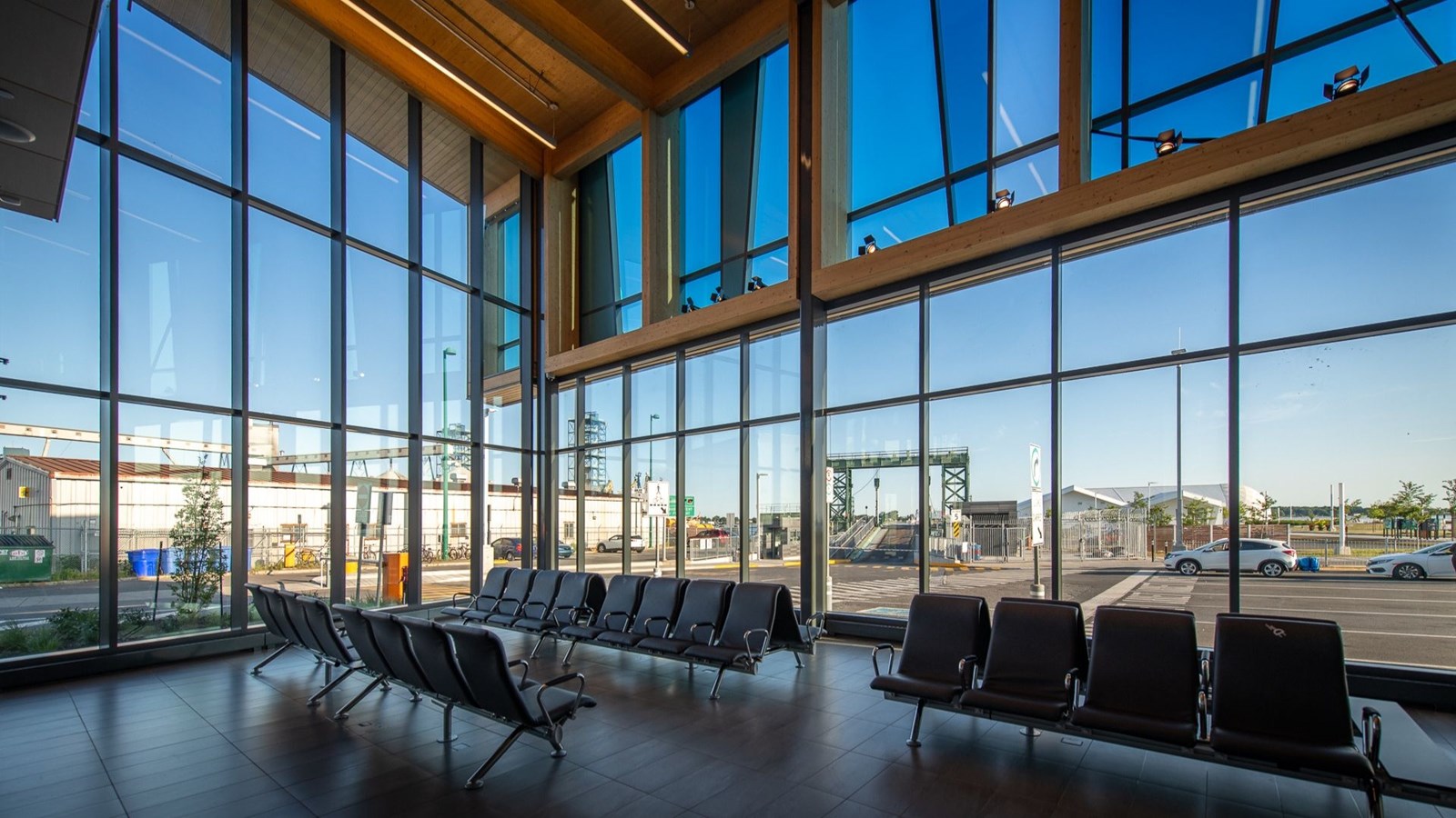 Inauguration officielle de la gare Sorel-Tracy et présentation de la future gare de St-Ignance-de-Loyola