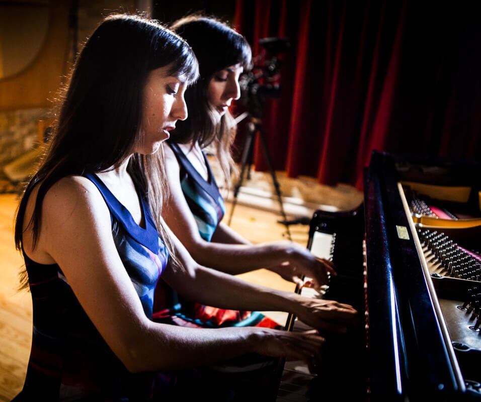 Le "Voyage musical" du duo des soeurs jumelles Mehrshid et Jourshid Afrakhteh de la formation TwinMuse n'aura pas lieu, le dimanche 1er mars 2020.