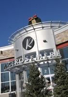 La Place Rosemère contient 200 magasins.