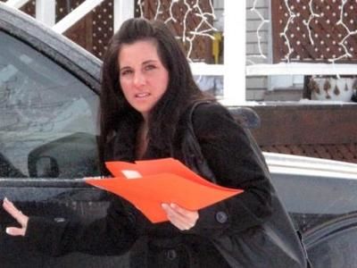 Geneviève Deslongchamps plaide coupable à des voies de fait simples