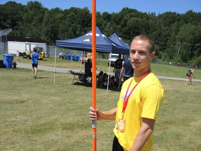 Charles-Antoine Deslauriers fait sa place au lancer du javelot