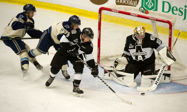 L’Armada s’amuse contre le Phoenix