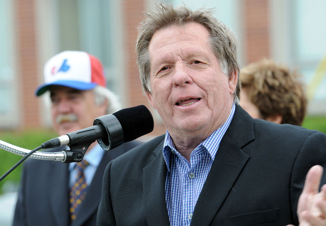 Rodger Brulotte reçoit le prix Jack-Graney