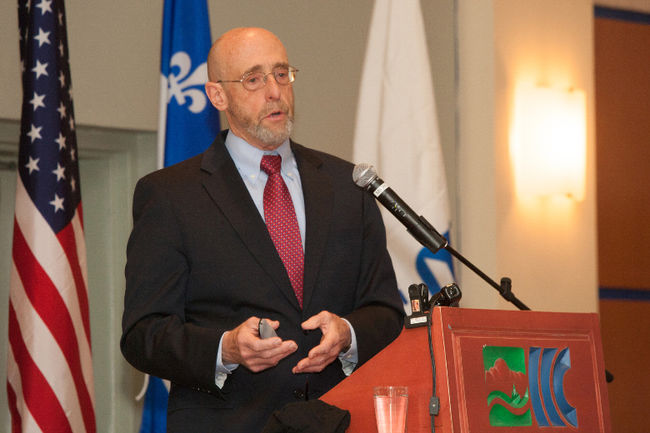 Monsieur Harry Moser, fondateur du Reshoring Initiative, était l'un des conférenciers lors du colloque sur les réindustrialisation et l'exportation aux États-Unis, qui se tenait à Sainte-Thérèse le 20 mars.