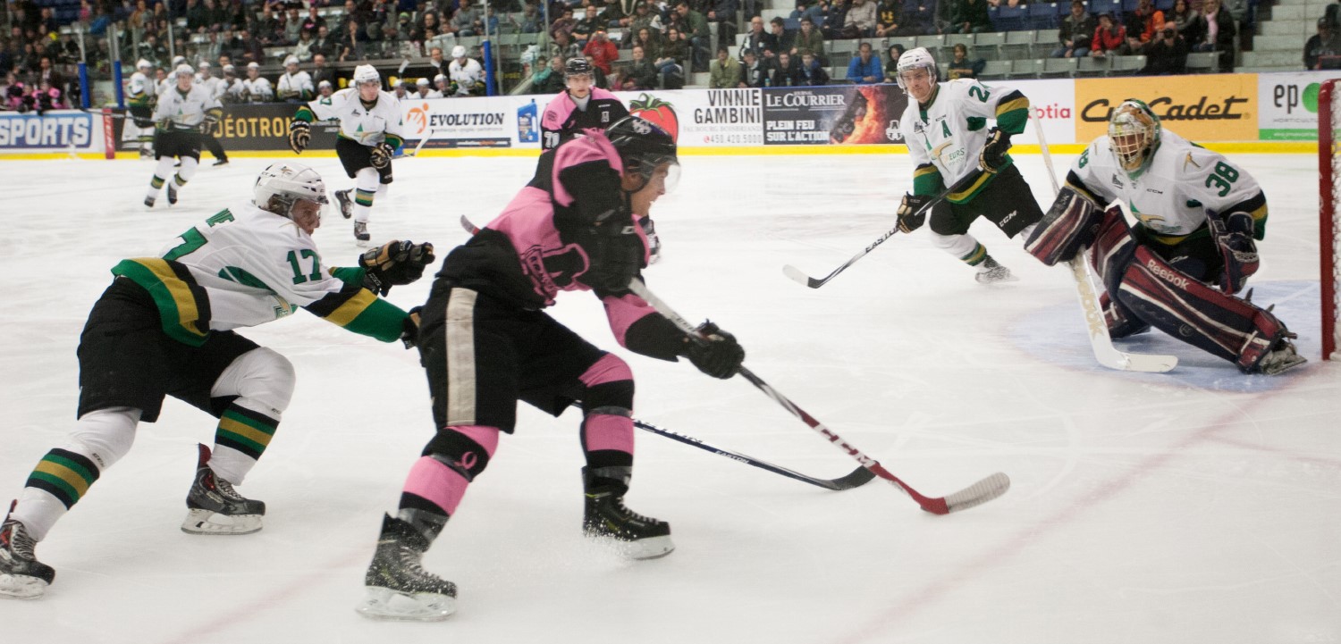 L'Armada voit la vie en rose contre les Foreurs