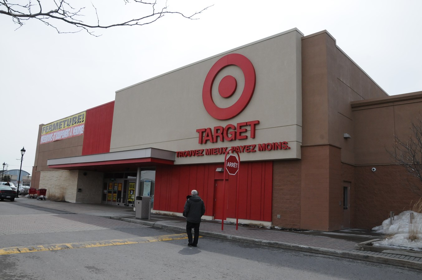 115 000 pieds carrés à louer au cœur de Boisbriand