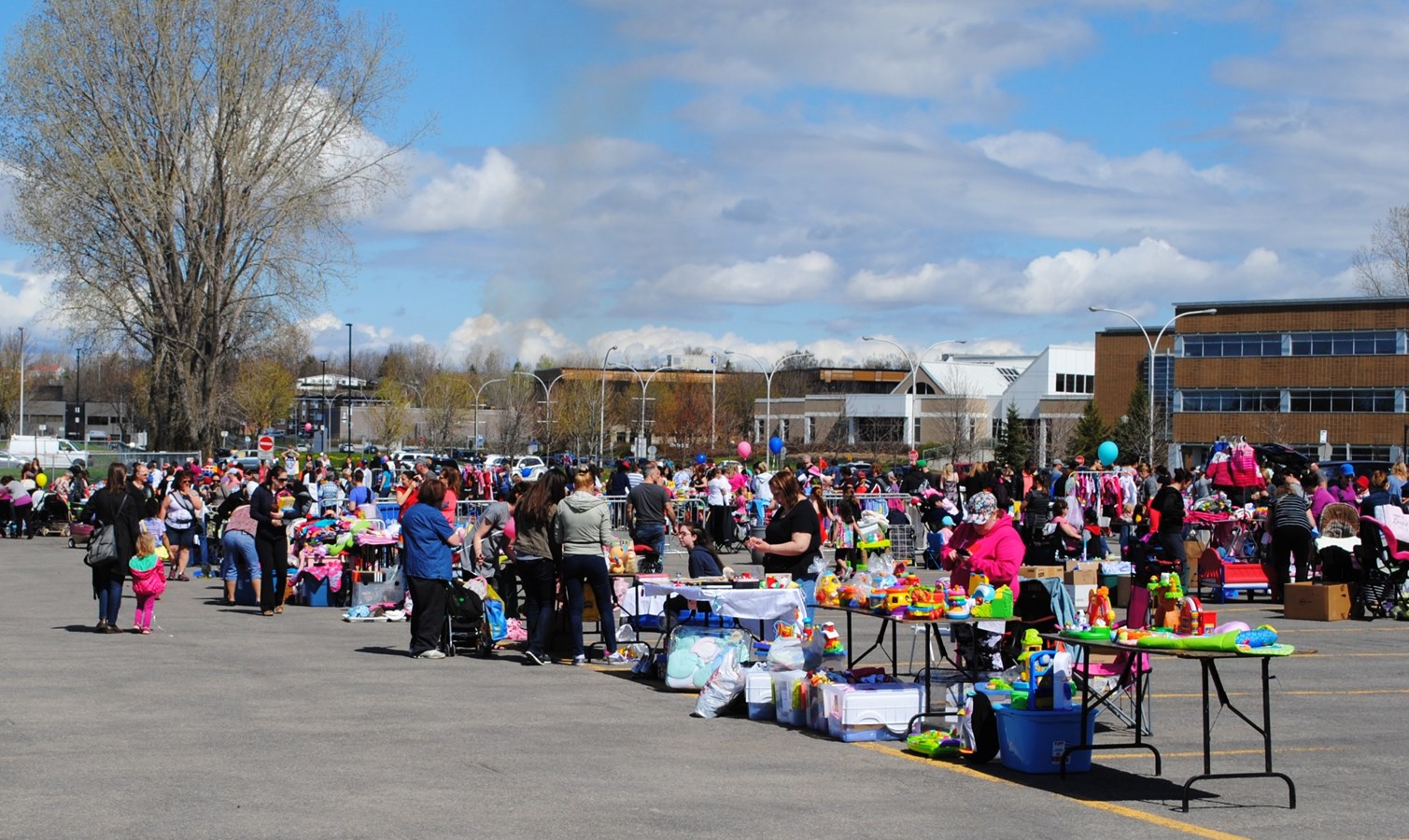Favorisez le réemploi lors de la vente d'articles pour enfants de Sainte-Thérèse