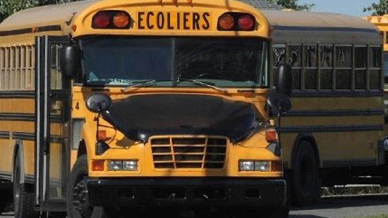 En zone scolaire : priorité aux écoliers! 
