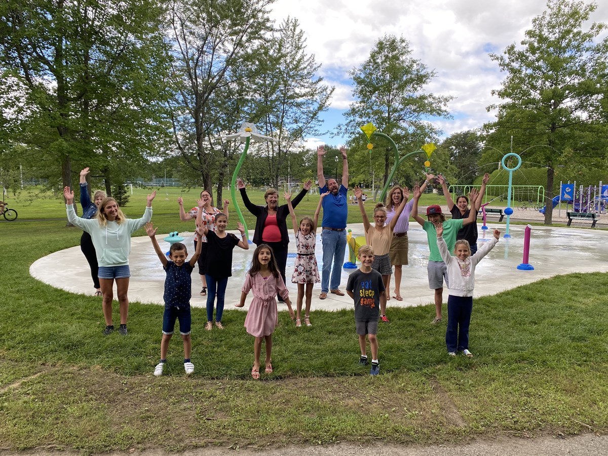 Sainte-Thérèse: les nouveaux jeux d’eau au parc De Sève sont ouverts