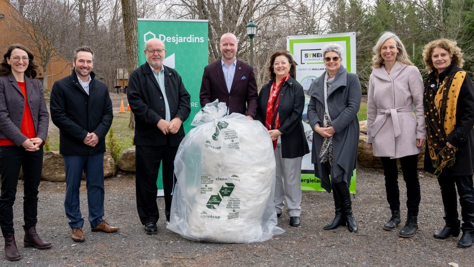 Les Laurentides se mobilisent pour réduire l’enfouissement des  déchets plastiques générés par les entreprises