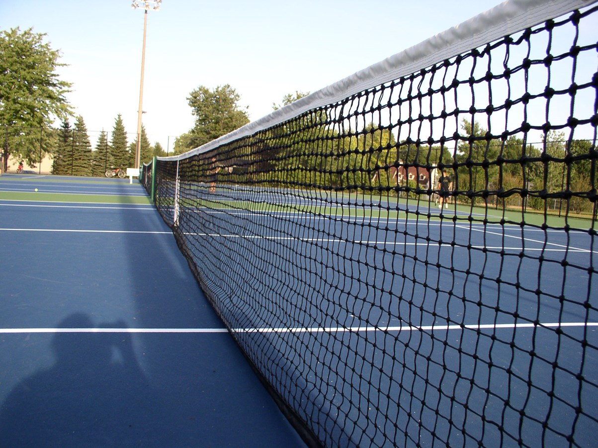 Les terrains de tennis sont ouverts de 7 h à 23 h à Shawinigan
