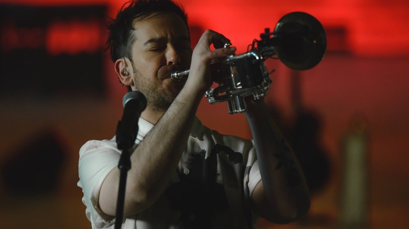 «À l’ombre du crash», le film musical de Jipé Dalpé
