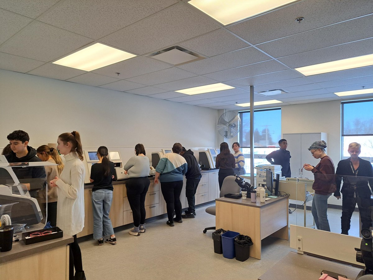 Un service offert par les étudiants en Optique et lunetterie du Cégep de L'Assomption