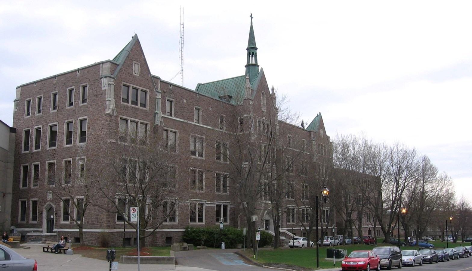 C'était jour de rentrée pour 5 000 étudiants au Cégep de Saint-Jérôme