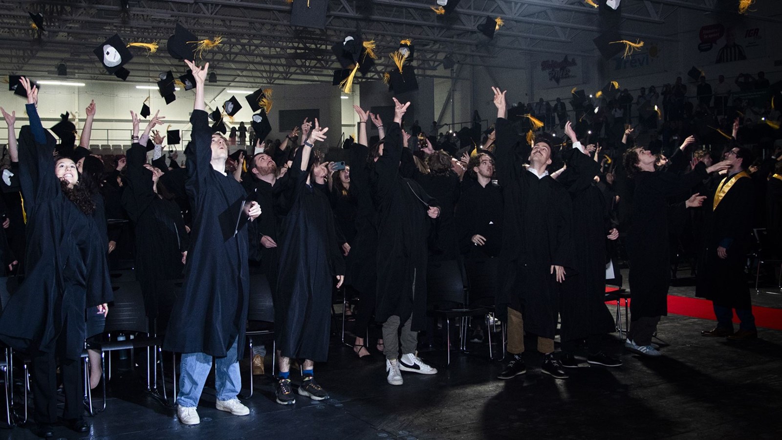 Des premières cérémonies institutionnelles de remise de diplômes