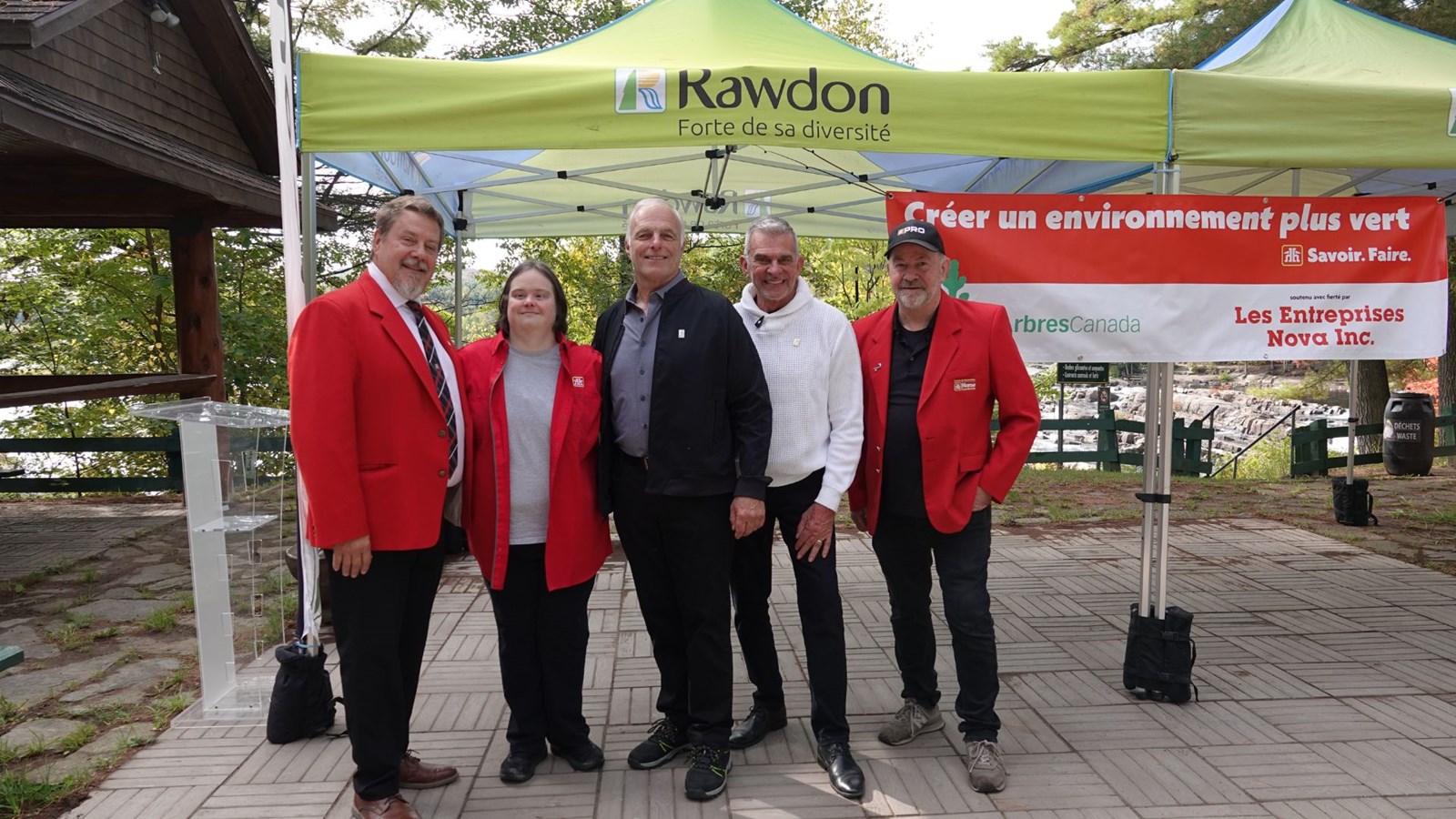 Dévoilement d’une treizième plantation d’arbres à Rawdon