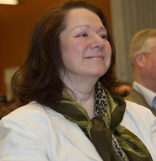 Suzanne Proulx à la commission sur le financement politique