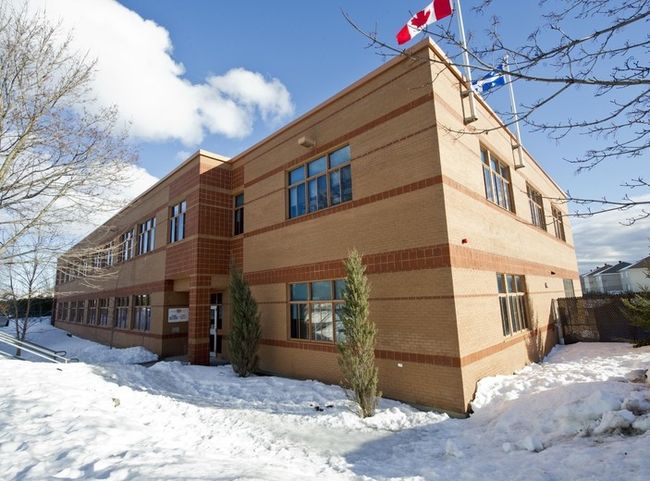 L’école Terry-Fox déborde