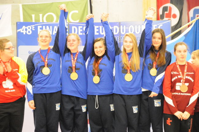 Curling féminin : Laval remporte le duel du 450