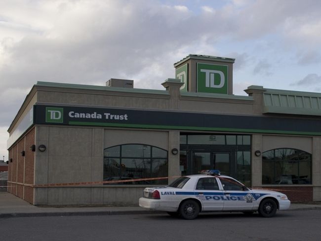 Braquage de banque au Méga Centre Notre-Dame