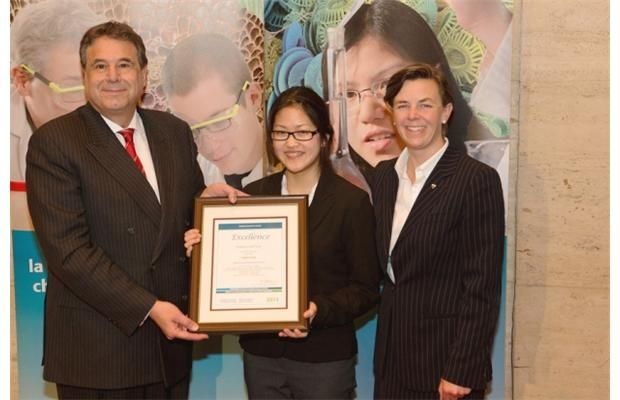 Eunice Linh You remporte la 3e place au défi Sanofi BioGENEius