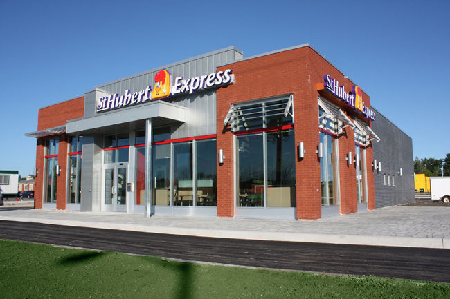 St-Hubert met son expansion sur la glace