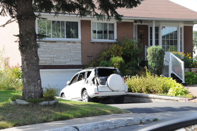 Voiture incendiée à Chomedey: un règlement de comptes?