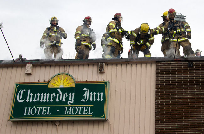 Violent incendie au motel Chomedey Inn